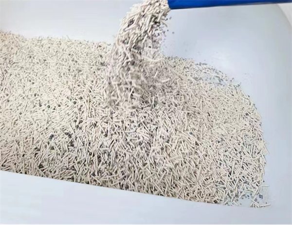 星宴矿晶混合猫砂测评